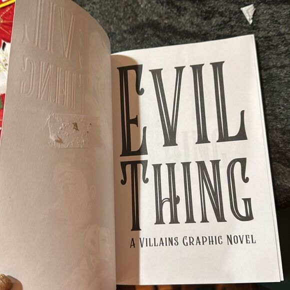 Evil Thing Graphic Novel - Picture 6 of 6